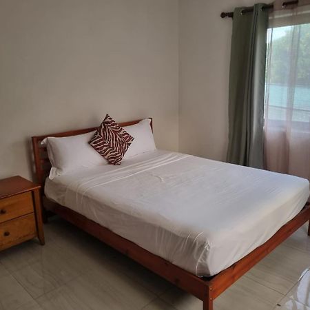 Les Forbans Selfcatering Apartment Takamaka Exterior foto