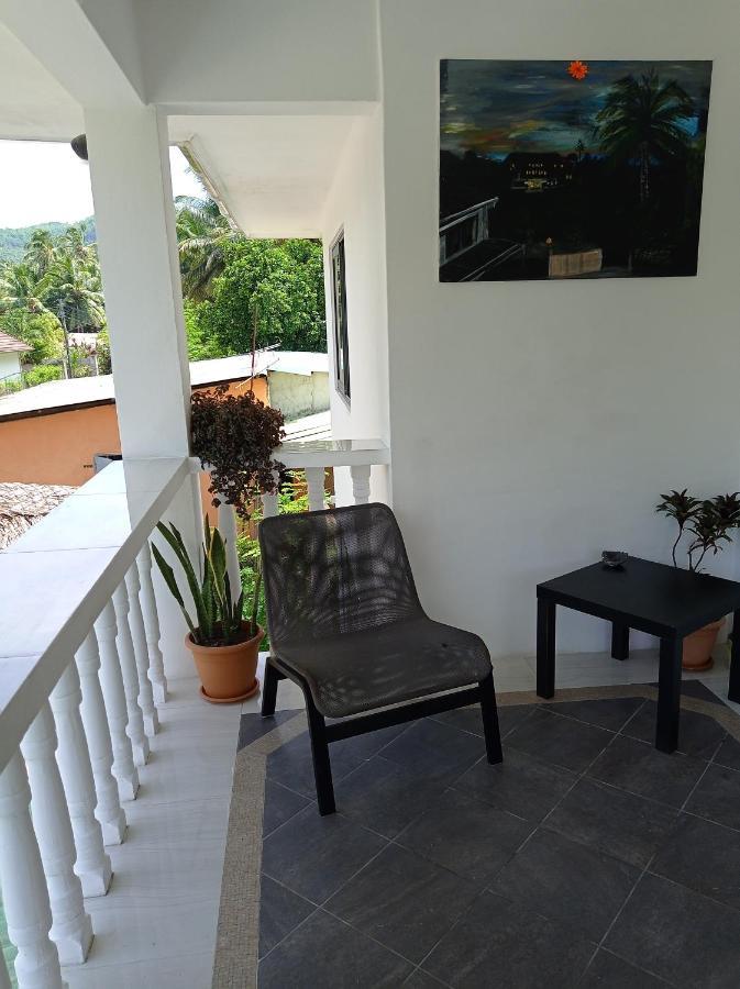 Les Forbans Selfcatering Apartment Takamaka Exterior foto